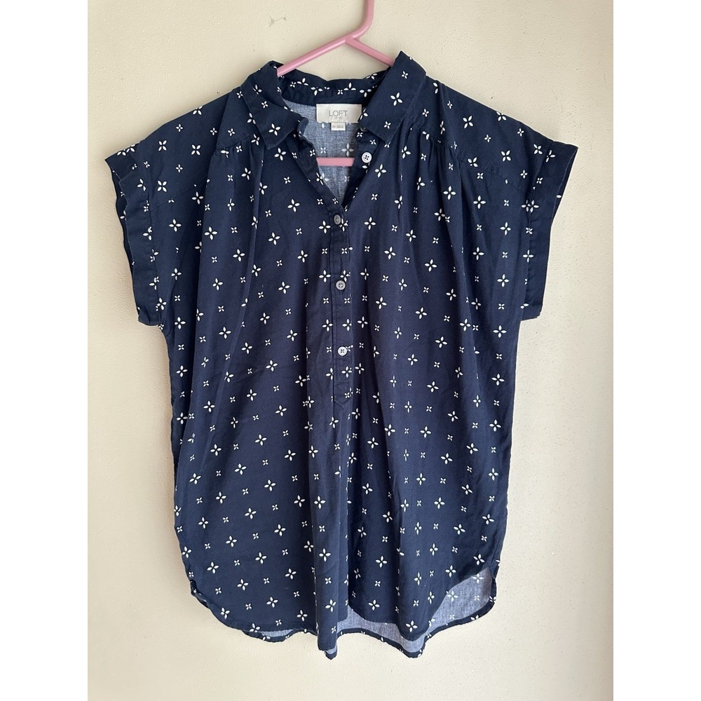Loft Outlet women's Short Sleeve FLoral‎ Navy Blouse XS Cotton Rayon Blend